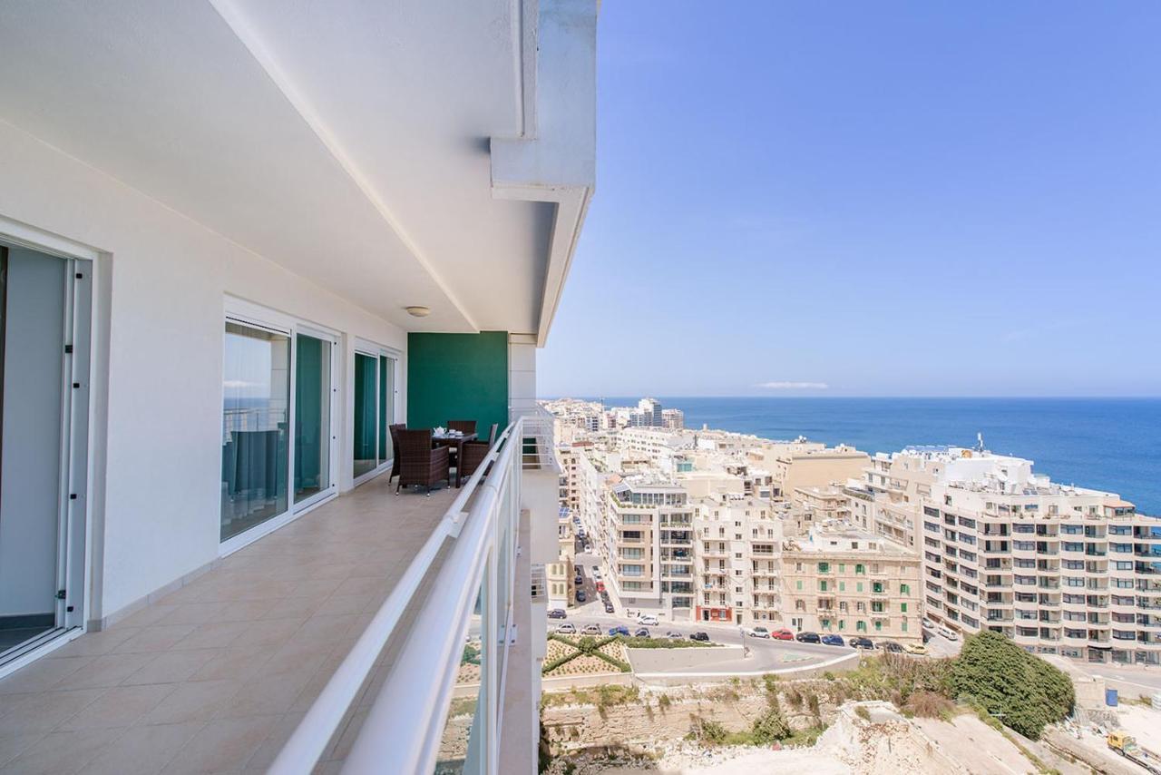 Seafront Luxury Apartment With Pool Sliema Exteriér fotografie