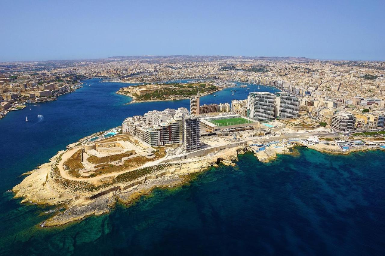 Seafront Luxury Apartment With Pool Sliema Exteriér fotografie